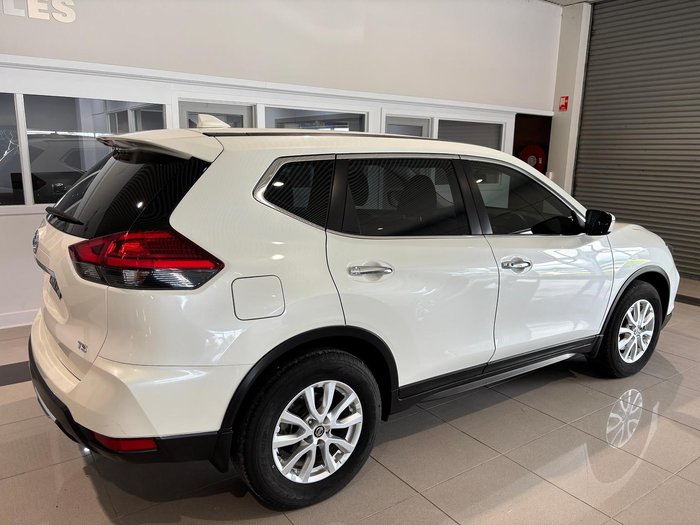 2020 Nissan X-TRAIL TS