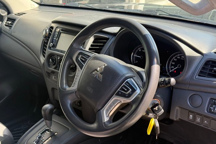 2020 Mitsubishi Triton GLX ADAS