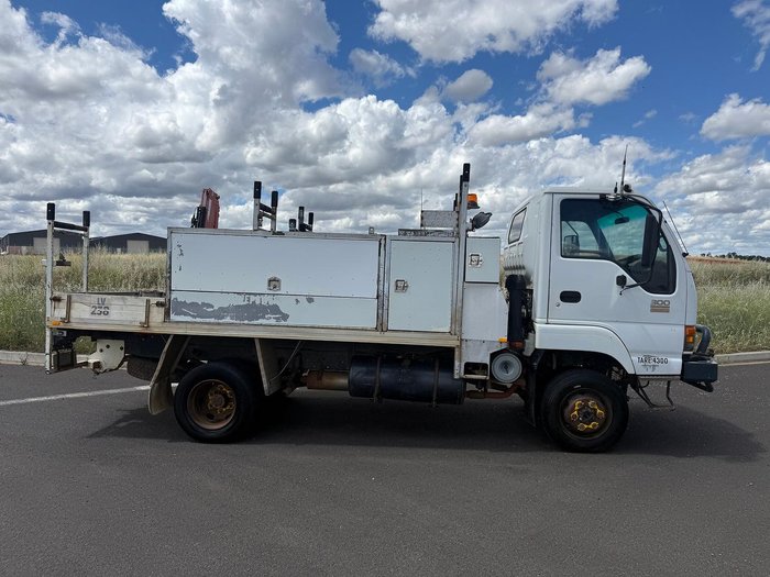2005 Isuzu N Series