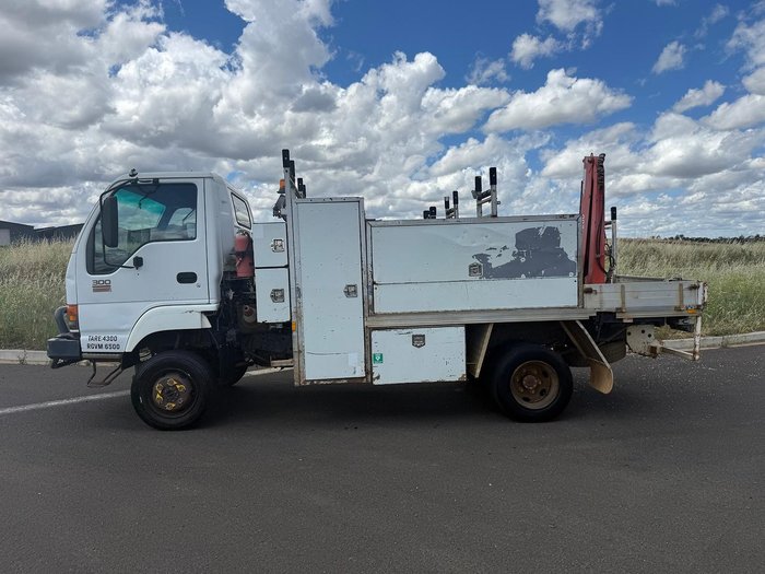 2005 Isuzu N Series