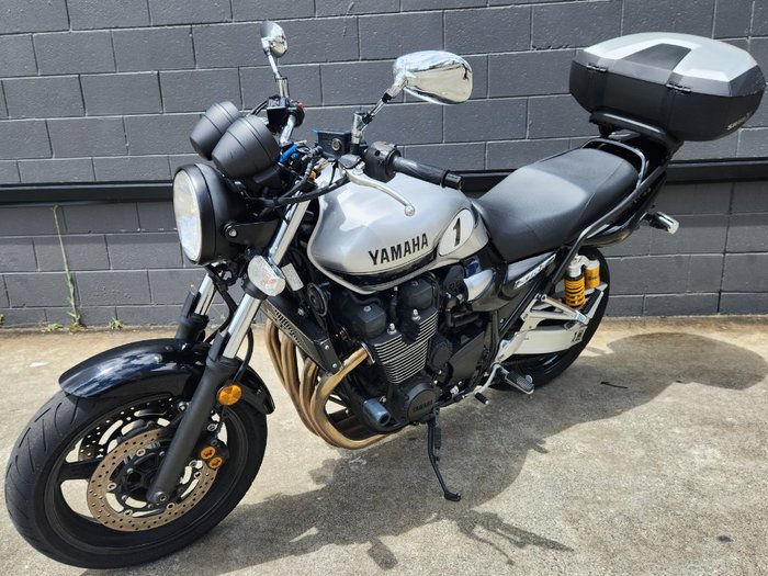 2016 Yamaha XJR1300