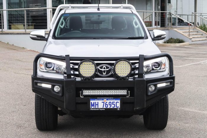 2017 Toyota Hilux SR5