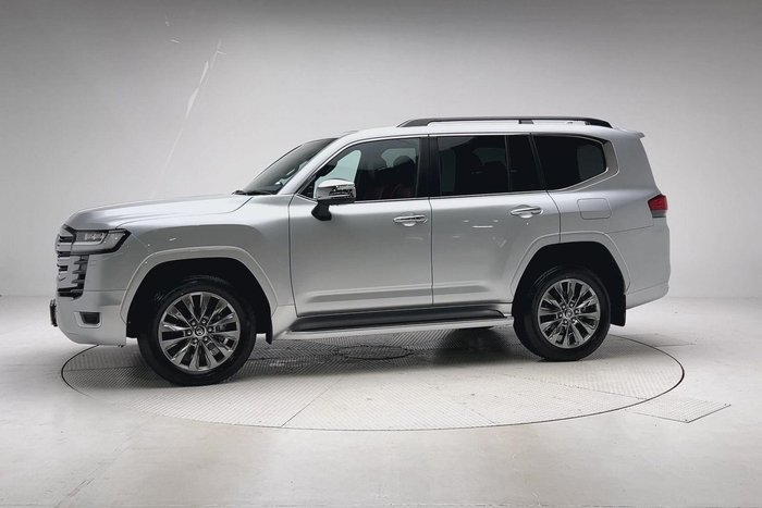 2023 Toyota Landcruiser