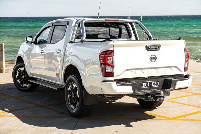 2024 Nissan Navara ST-X