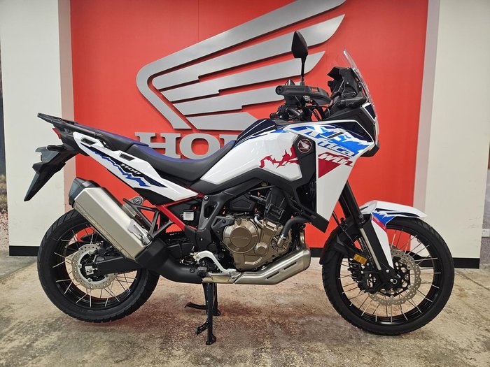 2025 Honda Africa Twin ES (CRF1100A3) Africa Twin White