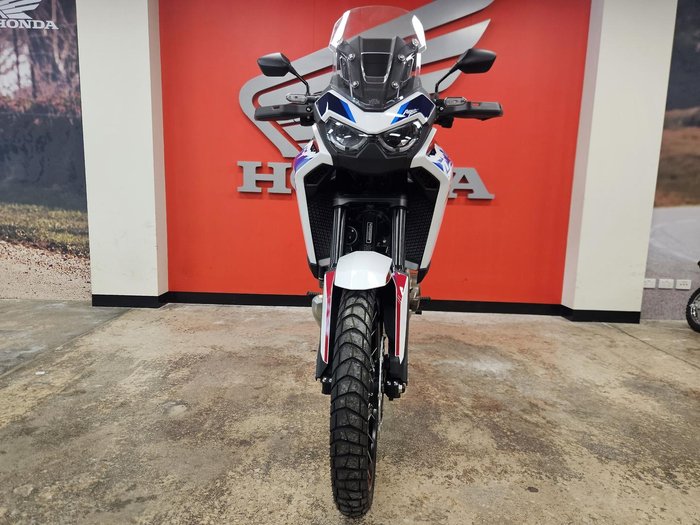 2025 Honda Africa Twin ES (CRF1100A3) Africa Twin White
