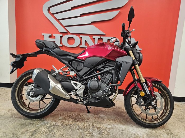 2023 Honda CB300R (CB300RA) CB300 Red