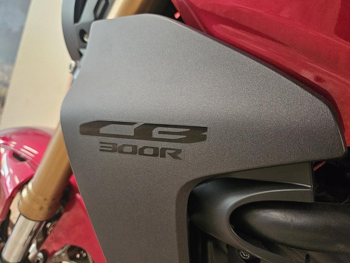 2023 Honda CB300R (CB300RA) CB300 Red