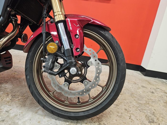 2023 Honda CB300R (CB300RA) CB300 Red