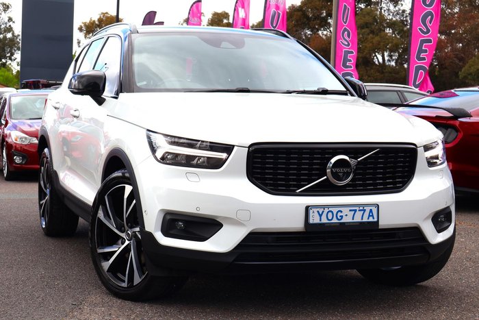 2020 Volvo XC40