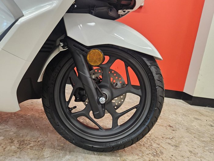 2025 Honda PCX 125 PCX White