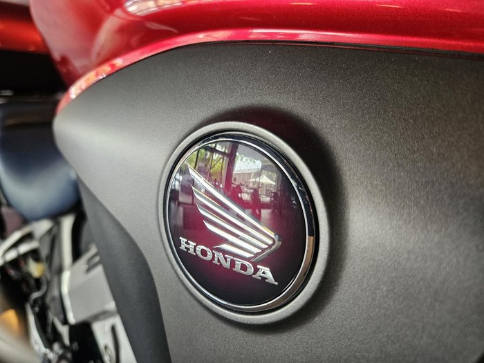 2015 Honda VFR800X (Crossrunner) Crossrunner Red