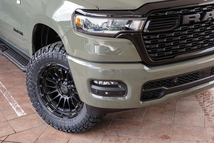 2026 RAM 1500 Express Black Edition Hurricane SO