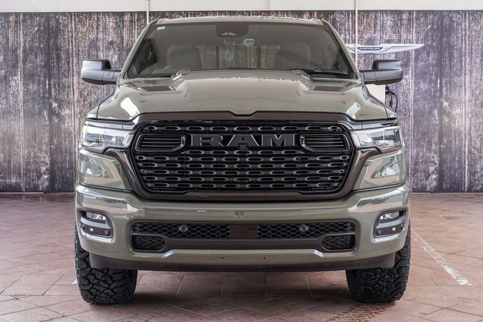 2026 RAM 1500 Express Black Edition Hurricane SO