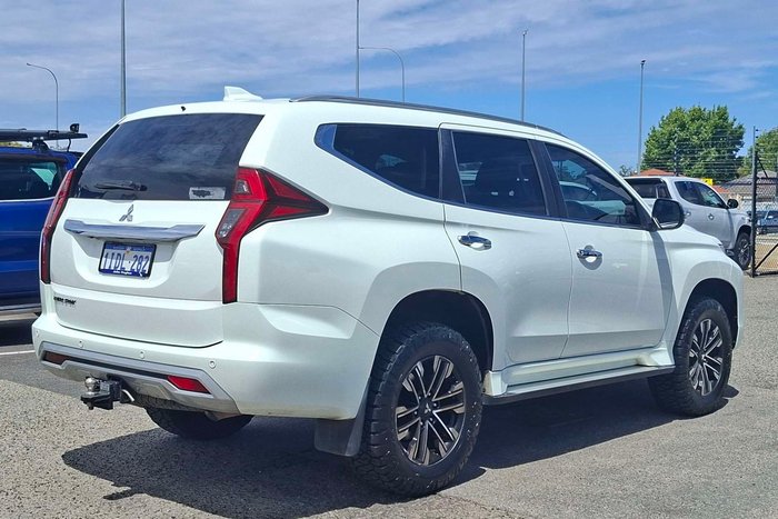 2021 Mitsubishi Pajero Sport Exceed