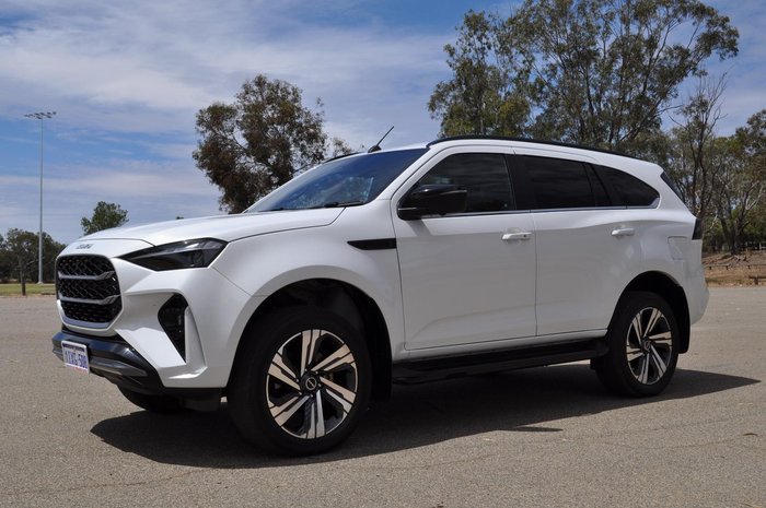 2025 Isuzu MU-X