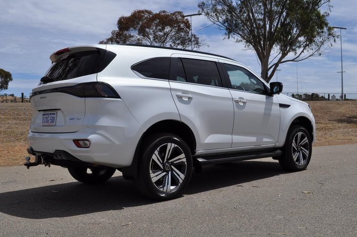 2025 Isuzu MU-X