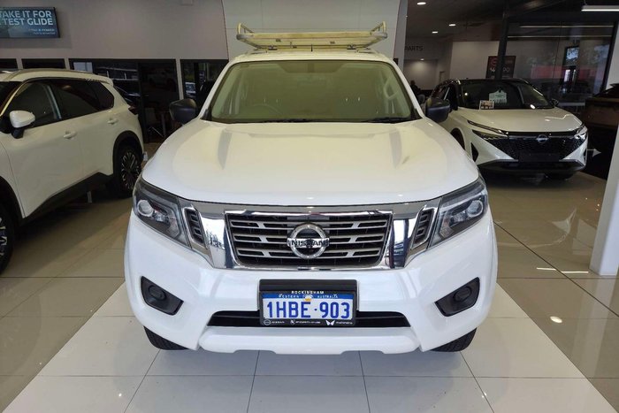 2020 Nissan Navara SL