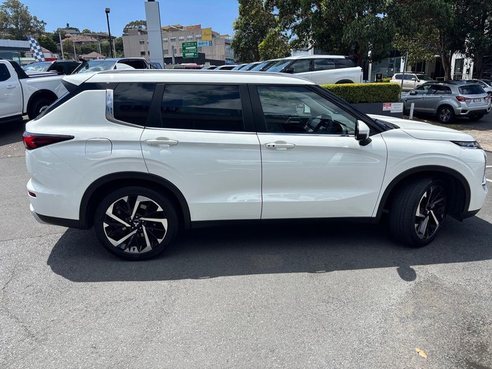 2022 Mitsubishi Outlander