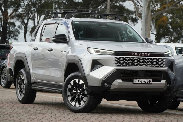 2025 Toyota Hilux