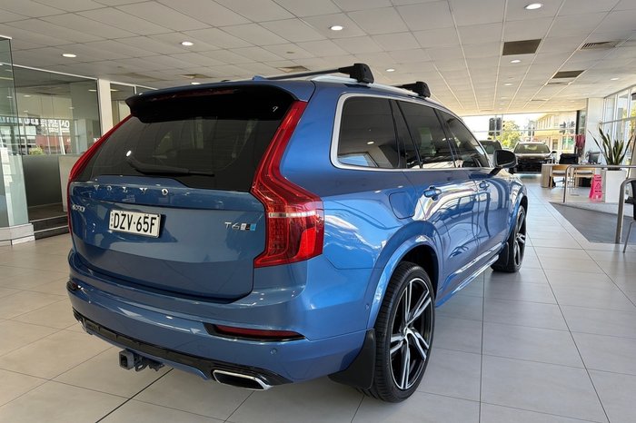 2018 Volvo XC90 T6 R-Design
