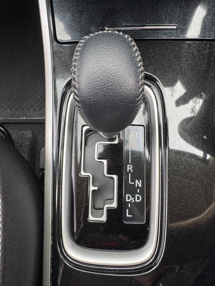 2020 Mitsubishi Outlander ES ZL MY21 AWD Sterling Silver