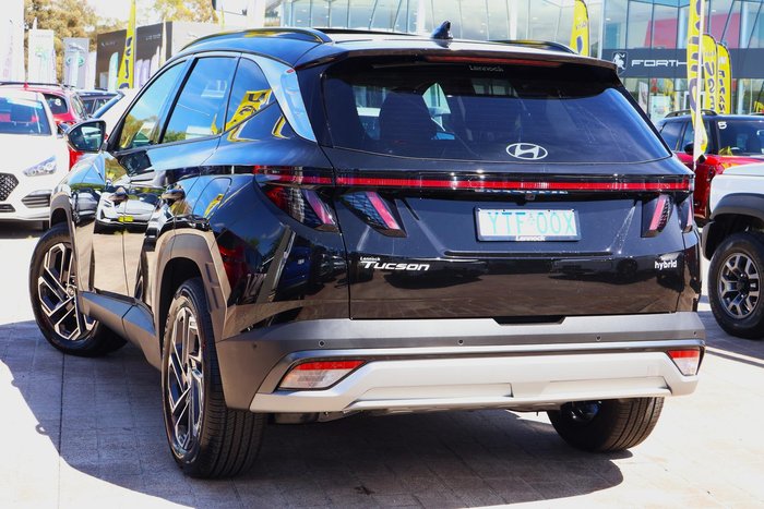 2026 Hyundai Tucson Hybrid Premium