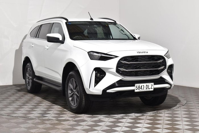 2026 Isuzu MU-X