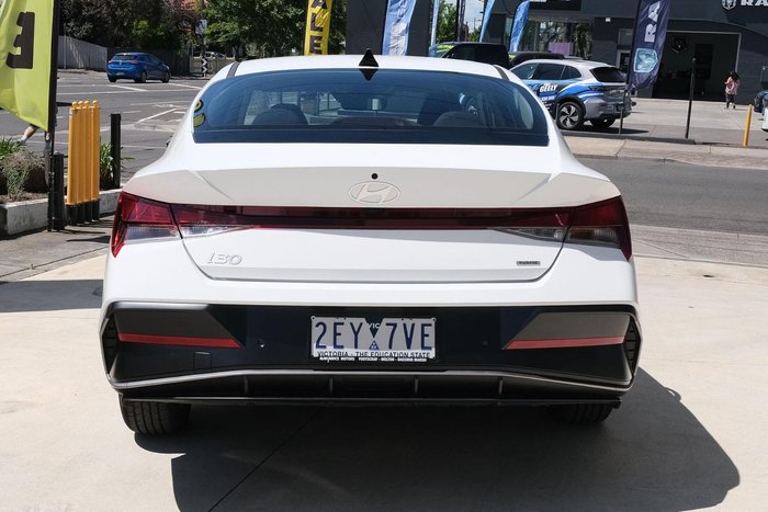 2026 Hyundai i30 Hybrid