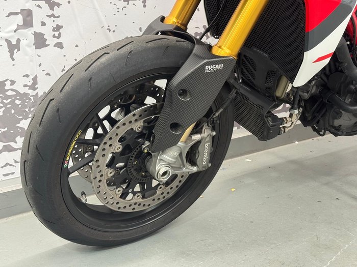 2023 Ducati Hypermotard 950 SP Hypermotard Red