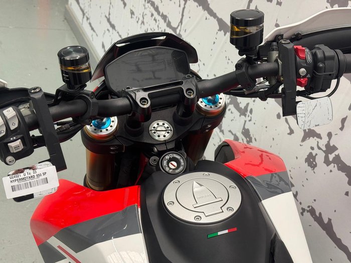 2023 Ducati Hypermotard 950 SP Hypermotard Red