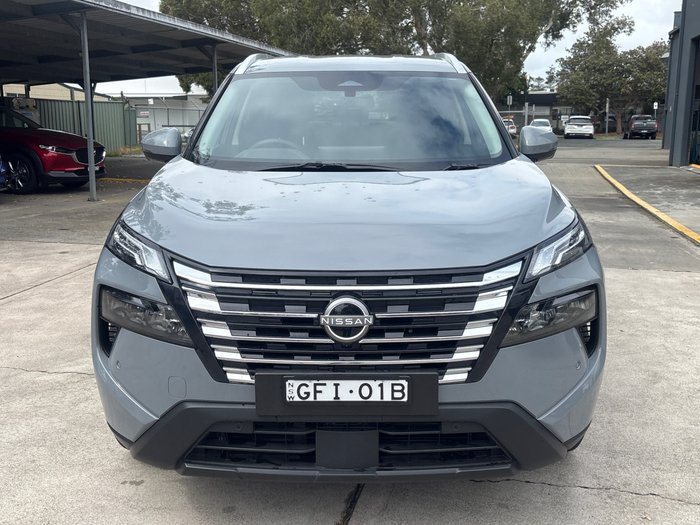 2025 Nissan X-TRAIL ST-L