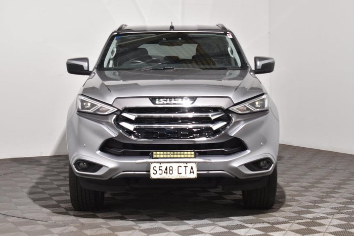 2022 Isuzu MU-X LS-T