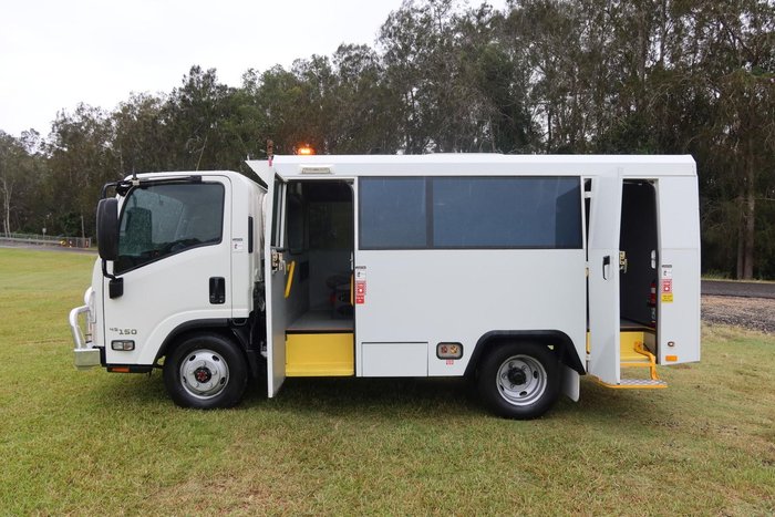 2022 Isuzu Nls 45-150 Awd
