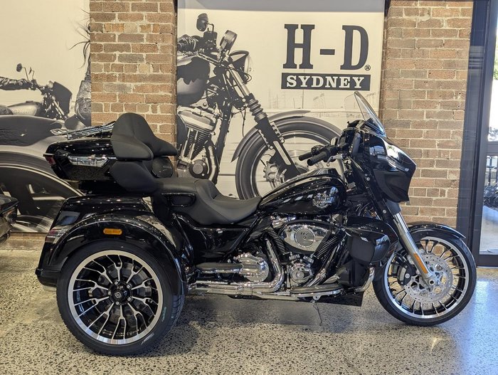 Harley-Davidson Street Glide 3 (FLHLT) Trike