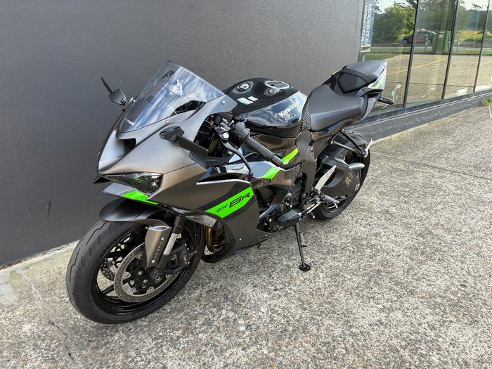 2026 Kawasaki NINJA ZX-6R (636)