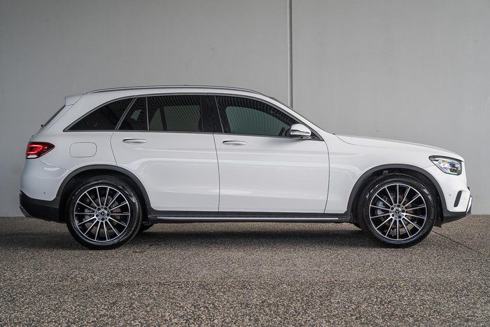 2021 Mercedes-Benz GLC-Class GLC300