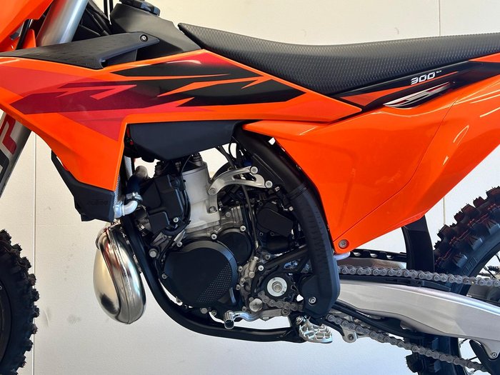 2026 KTM 300 SX SX Orange