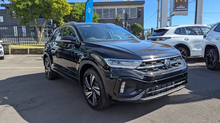 2025 VOLKSWAGEN T-ROC R-LINE