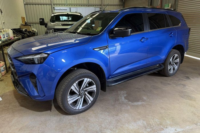 2025 Isuzu MU-X LS-T