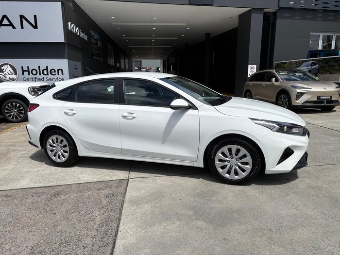 2024 Kia Cerato S
