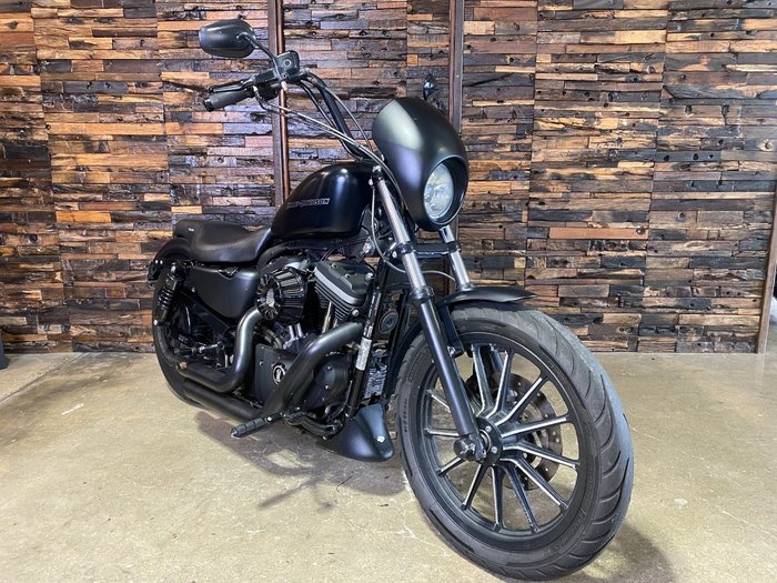 2011 HARLEY-DAVIDSON XL883 IRON 883