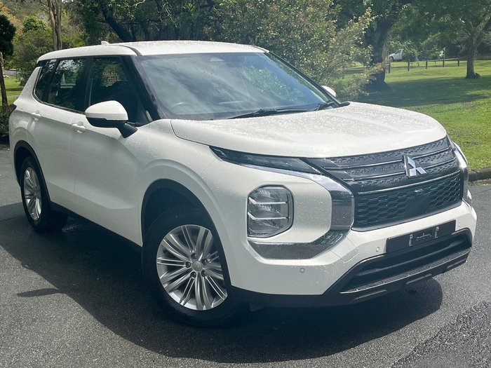 2024 Mitsubishi Outlander