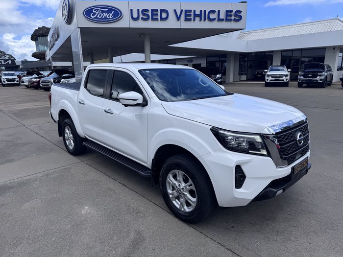 2024 Nissan Navara ST
