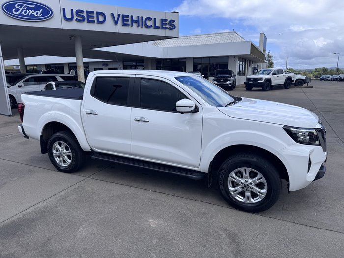 2024 Nissan Navara ST