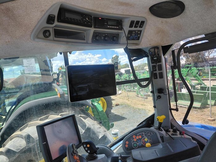2022 New Holland T7.225