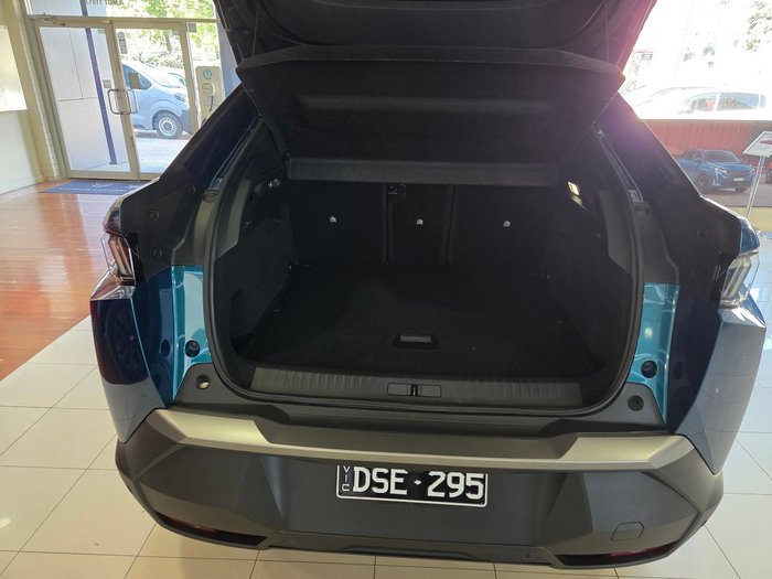 2025 Peugeot 3008 Allure Hybrid