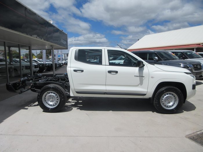 2026 Mitsubishi Triton GLX