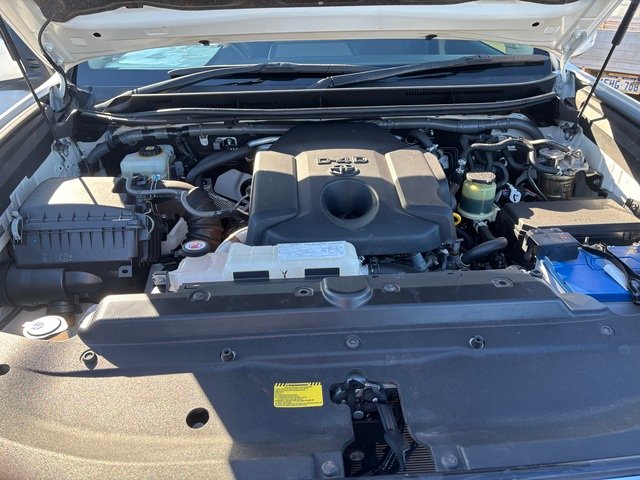 2021 Toyota Prado PRADO DSL WGN AT GXL 4277430 004 Glacier White