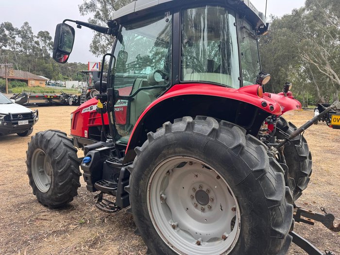 2022 Massey Ferguson 5712S